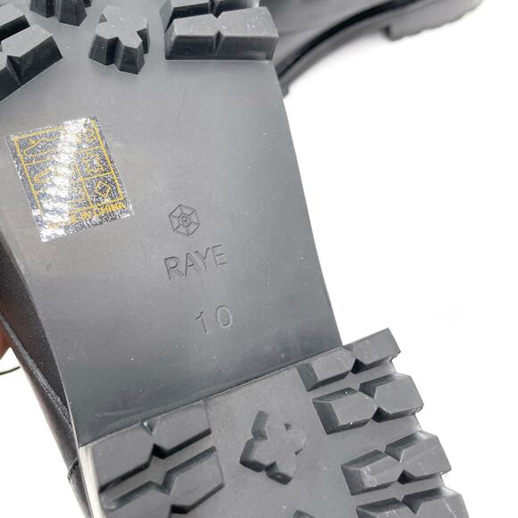 Raye Zu Boot Black Leather Upper Lug Combat Knit Gussets Lace-Up Sz 10 - Picture 11 of 11